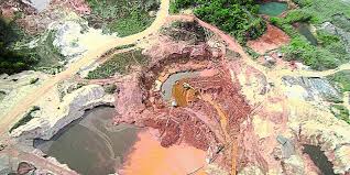 Me duele todo, me duele el alma ver como en Colombia están destruyendo los ríos y este gobierno de ineptos, no hace nada. Que desgracia. #Domingo21ALaCalle