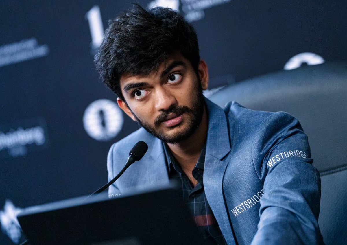 STLChessClub's tweet image. Gukesh D becomes the sole leader of the #FIDEcandidates! Fabiano Caruana, Hikaru Nakamura and Ian Nepomniachtchi are following him half a point behind. What do you think will happen in the last round?😎
#chess #chessplayers #gukeshd #FabianoCaruana #IanNepomniachtchi…