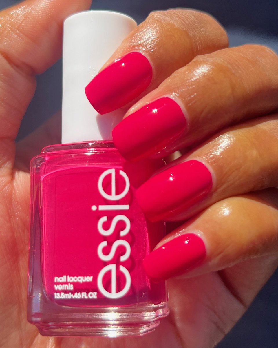 a beautiful day for a fresh mani featuring ‘watermelon’ ❤️