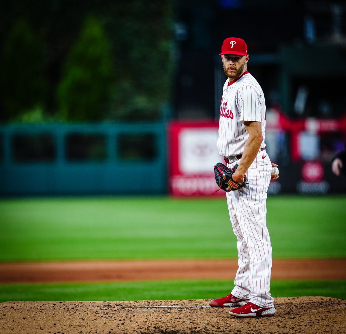 Phillies's tweet photo. Ace. Always. https://t.co/9iUyft4GgC