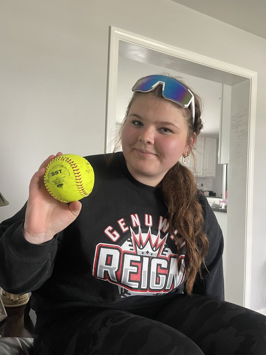 Bailee Bedinger (@baileebedinger) on Twitter photo First homerun of the year! Unfortunately our Coal City team didnāt come out with a win, but I threw a complete game with 12 Kās. Getting ready for summer and more confident each day! <a href="/GenuWinReign/">GenuWin Reign</a> First homerun of the year! Unfortunately our Coal City team didnāt come out with a win, but I threw a complete game with 12 Kās. Getting ready for summer and more confident each day! <a href="/GenuWinReign/">GenuWin Reign</a>
