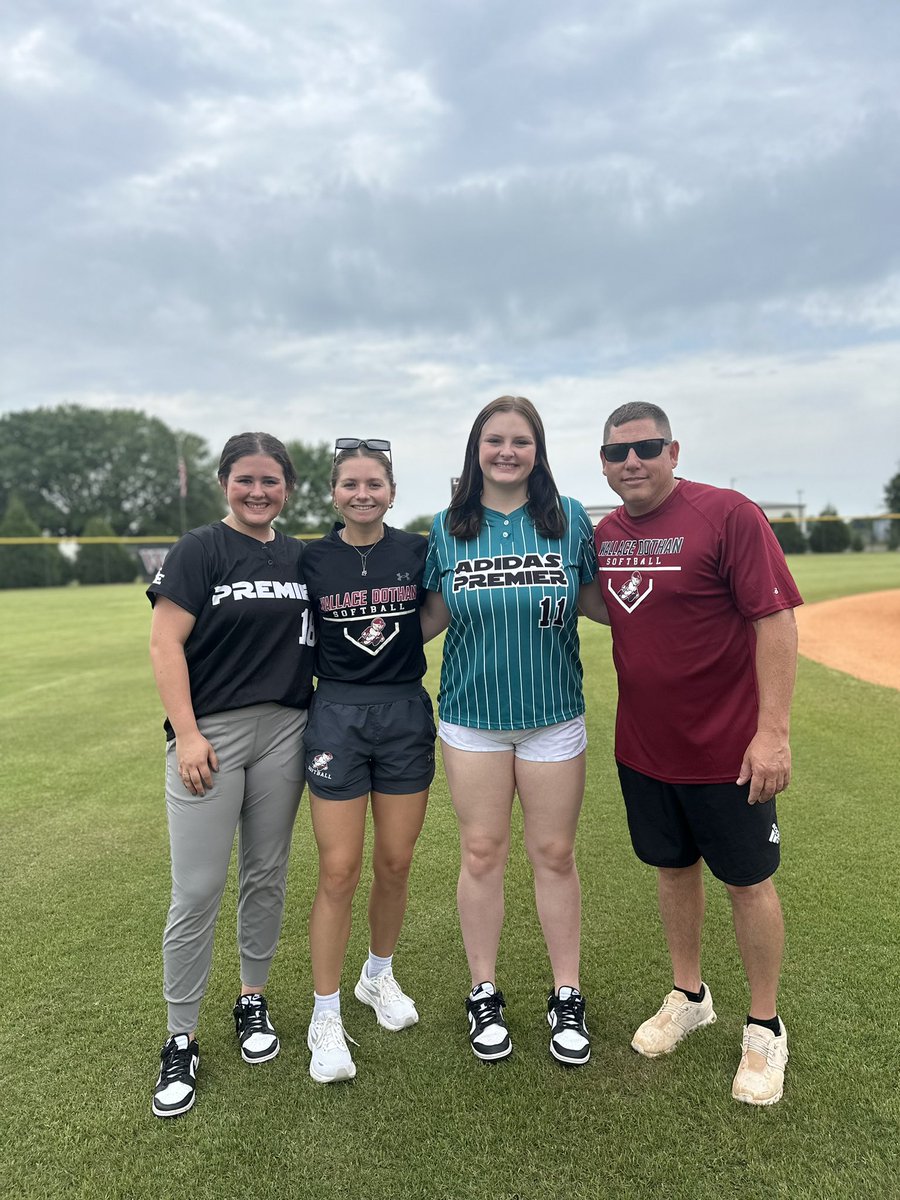 Thanks Coach <a href="/briannagriffwcc/">Brianna Griffiths</a> Coach Tony and Coach David for the invitation and visit! Great campus tour and loved seeing the facilities and meeting the coaches. We stayed and caught game 1 against their rival team and the Lady Govs got the W! Go Lady Govs! <a href="/govsoftball/">Wallace-Dothan Softball</a>