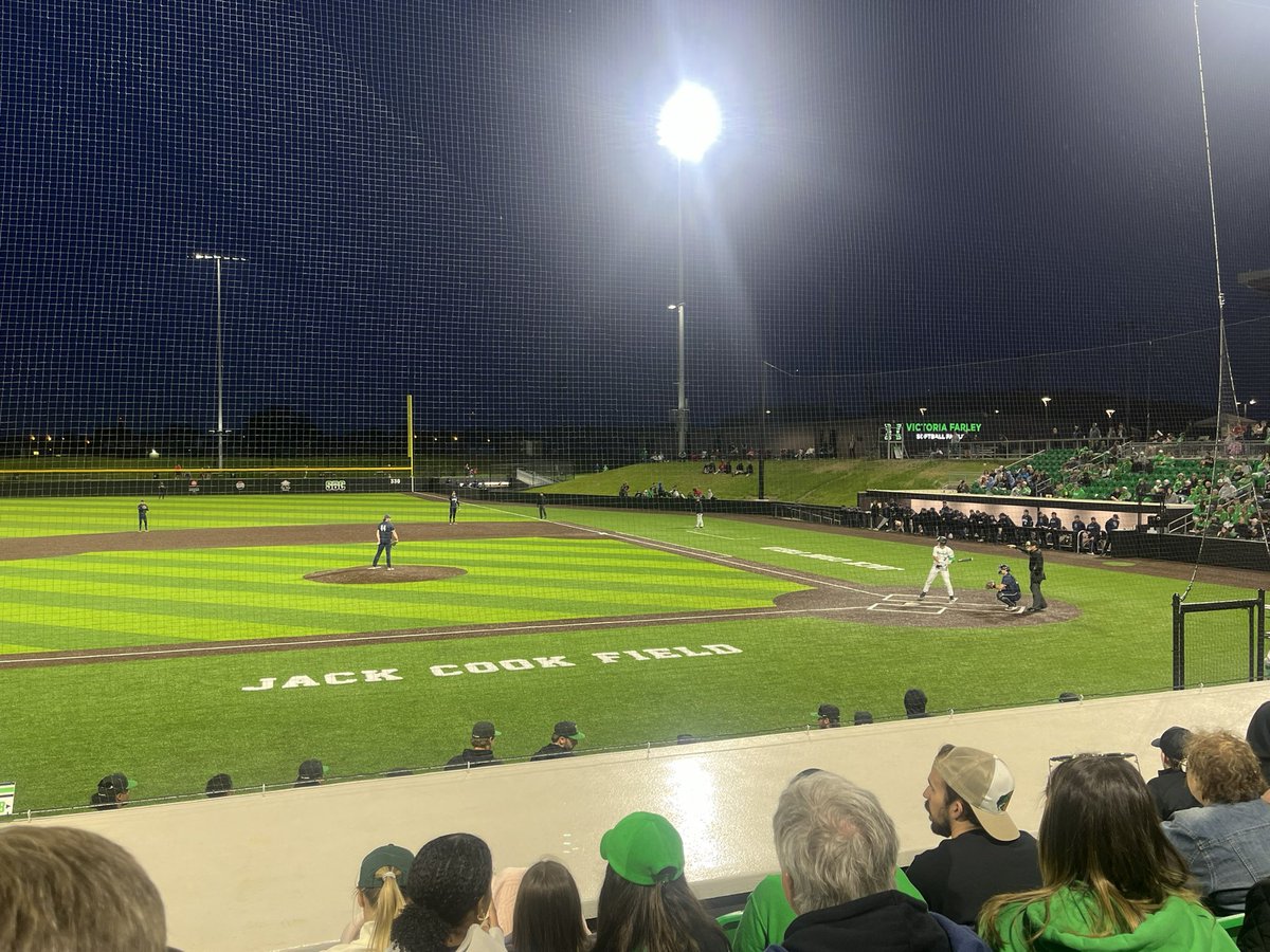 A little Herd Baseball to close out this epic Herd Saturday!! 🦬⚡️🦬