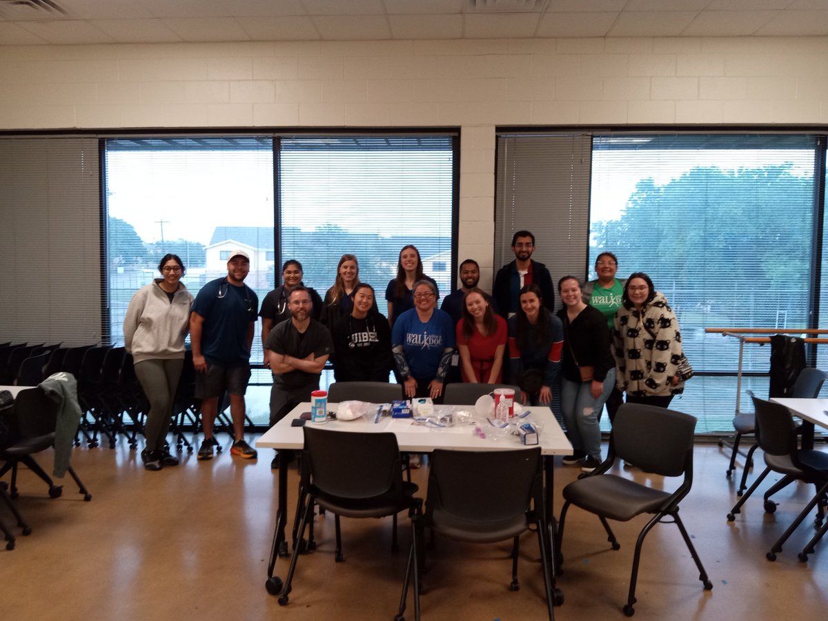 CrompyDO's tweet photo. Great #WalkWithADoc this morning @RiseLvt 🤩 mini health fair today indoors to stay out of rain! Come #walk with us next month May 18th!
#wwad #TCOM https://t.co/OC9mPNcqG7