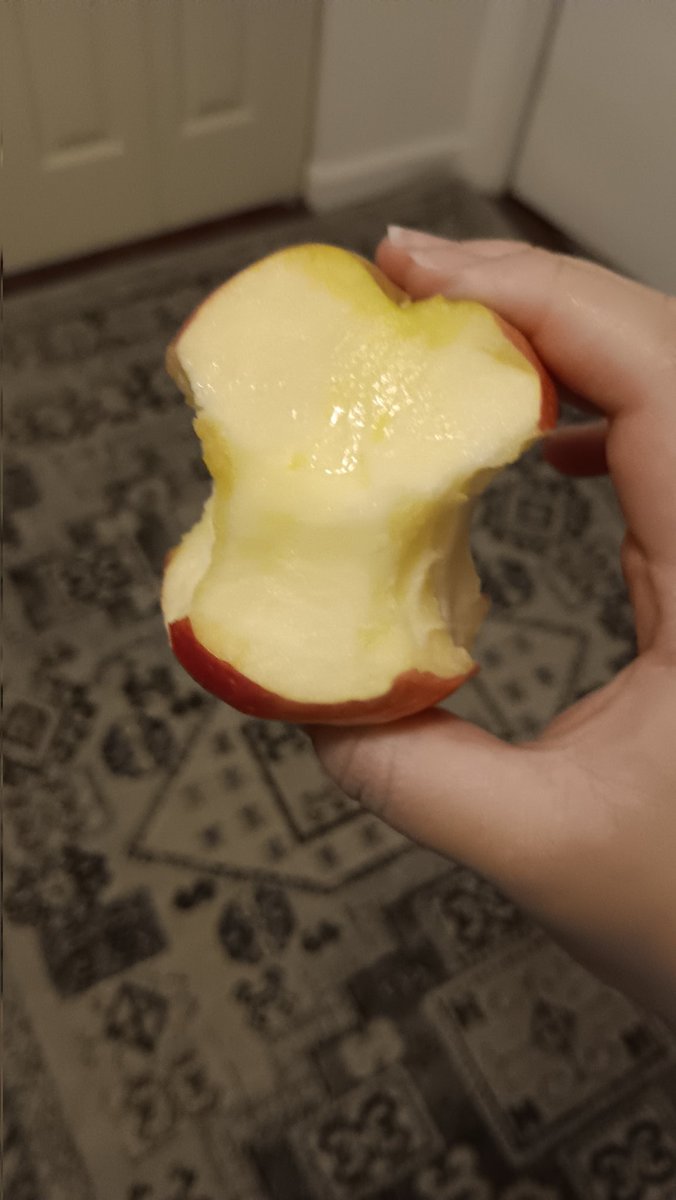 MirandaJas76259's tweet photo. Sorry Andy, I had to
#andysapplefarm #andyapple #andytheapple https://t.co/1acNFJ0gS6