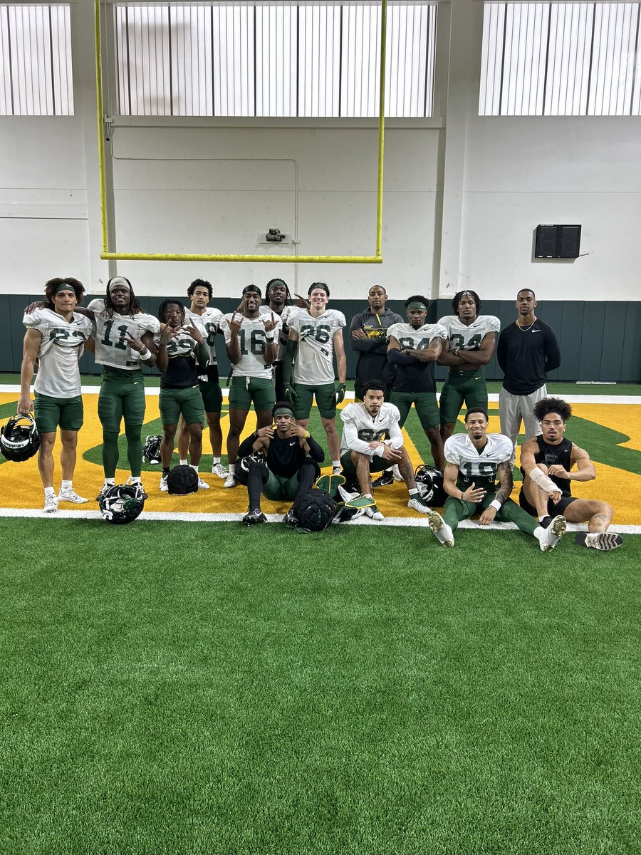 The hardest thing about the standard is YOU’RE the standard! Proud of the growth of this room but this is only the beginning. Expectation of greatness. #SicEm #Goons4Life #Brotherhood Coach them hard but love them harder. JOHN15:7-8 ✊🏾🙏🏾❤️💯 @WellerSeth_26 @jmburton24 @micahgiff