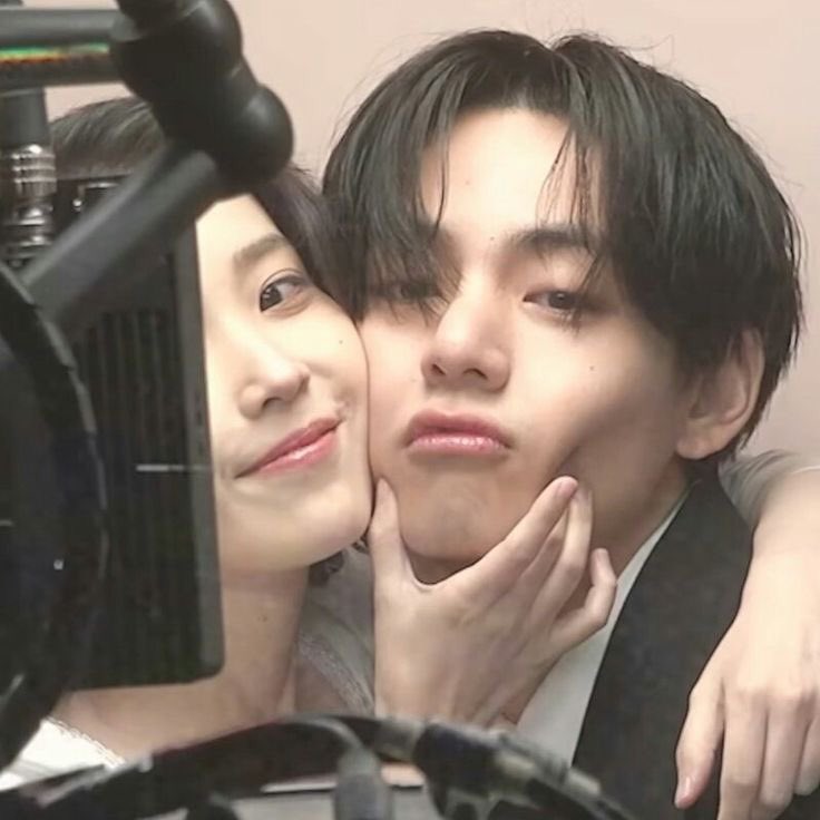 jkprits's tweet photo. vcs superam as coisas muito rápido, eu ainda estou tentando superar esse surto aqui https://t.co/tfuizkMRA3