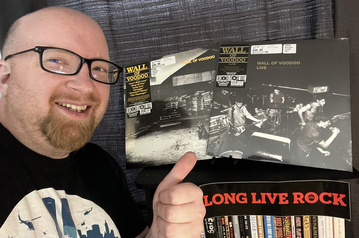 Mission accomplished! Got BOTH Wall of Voodoo Record Store Day 2024 exclusives… picked them up at Volta Records in Milwaukee! #ClassicRock #WallOfVoodoo #RecordStoreDay2024 @Stan_Ridgway @jackpotrecords