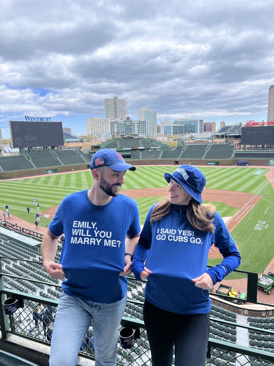 Piekarczyk15's tweet photo. ⁦@joe__obvious⁩ ⁦@obvious_shirts⁩ she said yes thanks to the beautiful shirts! https://t.co/m03671n6uv