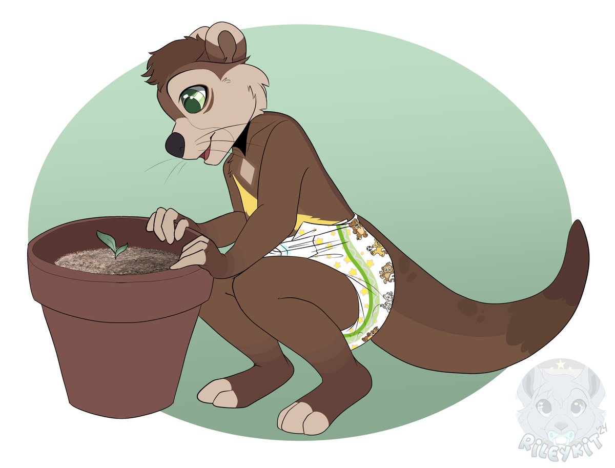 Gardening is so rewarding, a tiny little sprout is going to become a whole plant! What do you think he planted?
for @CourserSlipotte