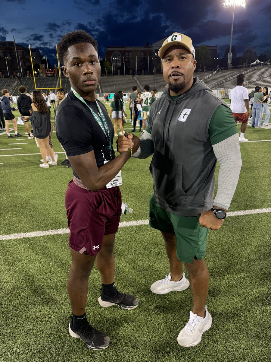 #AGTG After A Great Conversation With @CoachTyGreen I’m Grateful To Receive A Division 1 Scholarship Offer From The University Of Charlotte! @CoachChiVille @GoGreyhoundFB @RivalsFriedman @EdOBrienCFB @MohrRecruiting @RivalsRichie @adamgorney @BrianDohn247 @CoachLewis_shec