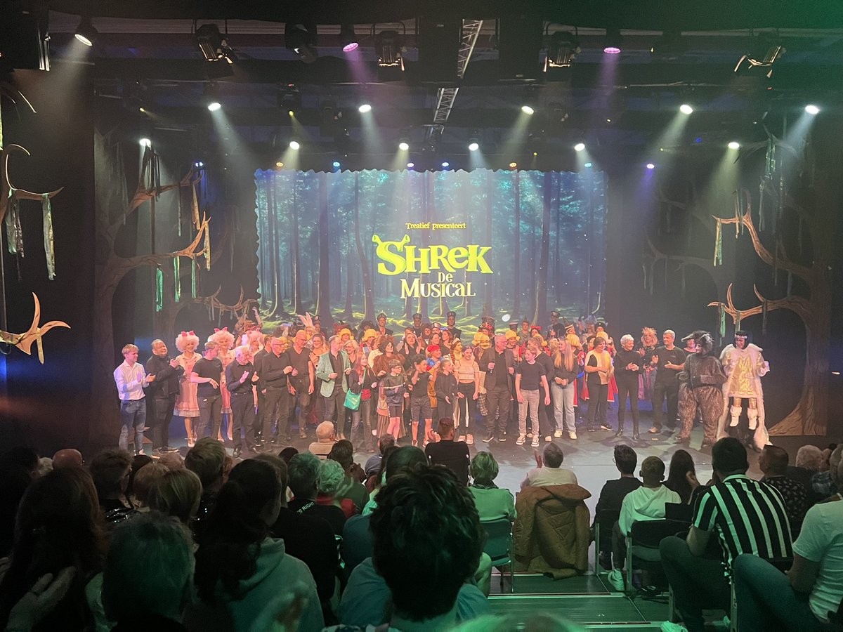 Ontzettend trots op #treatief en fantastische #musical productie #shrek. Ongelooflijke top prestatie van alle vrijwilligers die op hoog niveau iets geweldigs hebben neergezet. Zeer onder de indruk van aantal getalenteerde spelers. #kleurrijk #oudewater @GemOudewater