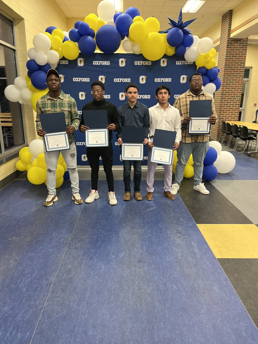 Oxford MS Powerlifting tweet media