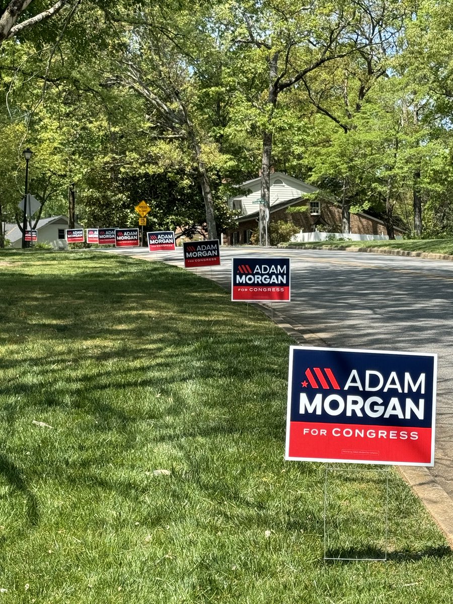 fitsnews's tweet image. Wonder who Ron Rallis is with … #SC4