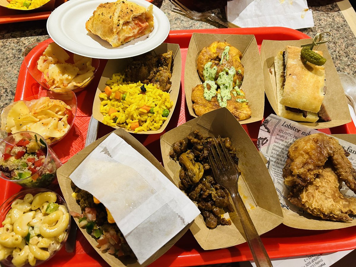 We don’t just go for the free food but it’s certainly a perk. Media Day Food Tasting #CanadasWonderland @WonderlandNews @CHCHTV @CHCHNews @timbolen