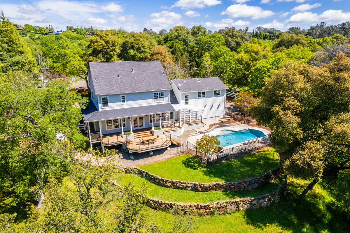 DiscoverJoyRE's tweet photo. PRE-MARKET OPPORTUNITY! Luxury Home on 5 Acres in Shingle Springs!! https://t.co/Nz7g9SBYnS https://t.co/KCmWHZe0F8