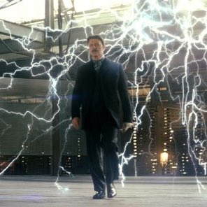 i still believe casting David Bowie as Nikola Tesla in The Prestige (2006) is one of the best things Christopher Nolan has ever done