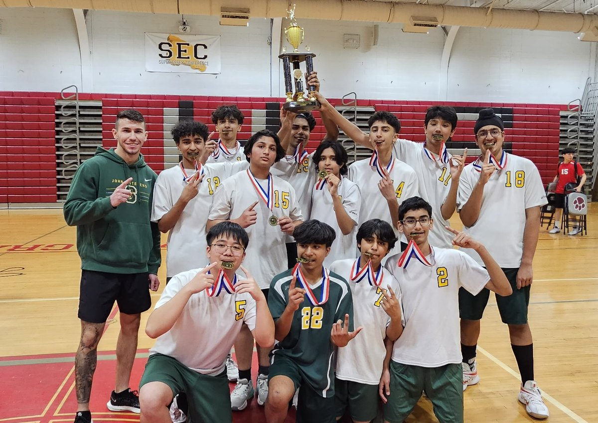 Huge congratulations to our Freshmen team who won the Bloomfield Invitational Tournament today!!! Our Freshmen team remains undefeated on the season!! Congrats boys!!! 🏆🏆🏆