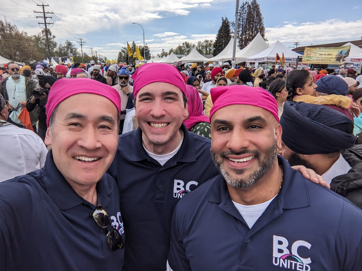 MichaelLeeBC's tweet photo. So great to join @KevinFalcon and the @voteBCUnited team at #Vaisakhi in #SURREY today for such a wonderful celebration of Sikh culture and heritage! #bcpoli https://t.co/g5DTiV8yLW