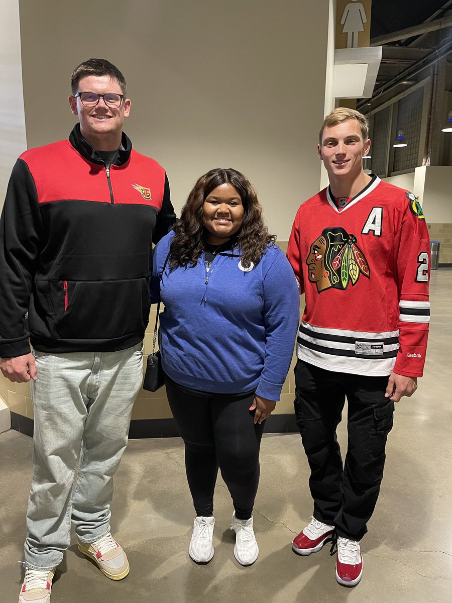 Thanks for stopping for the photo @alecpierce and @FreelandBlake! 💙🫶🏾 Can’t wait to cheer yall on this szn 🤗

@IndyFuel #FuelTheFire | @Colts #ForTheShoe #ColtsNation