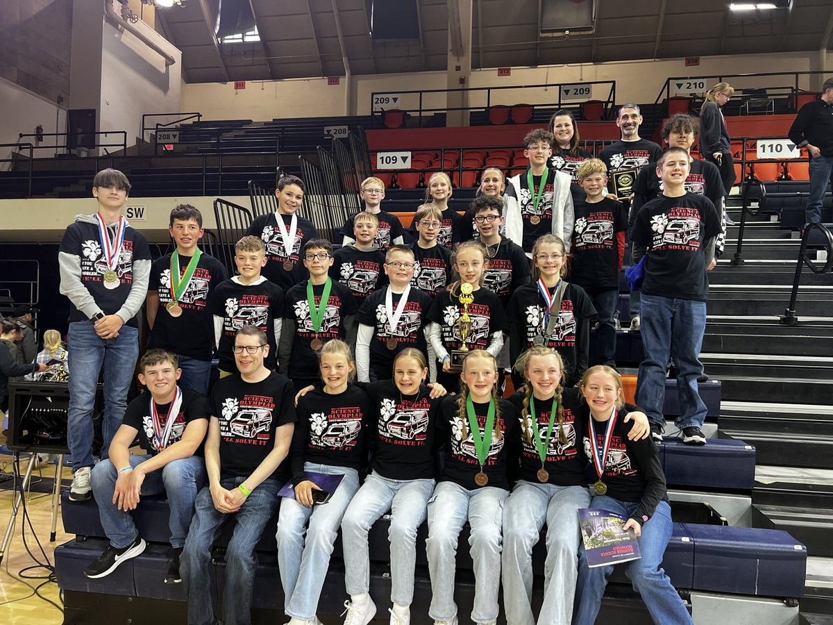 Great Day a @illinoisscioly State…3rd Place 🏆…Best Finish in School History!!

#GoTeam #GoUtes #WJHTradition
@SOAlumniNetwork