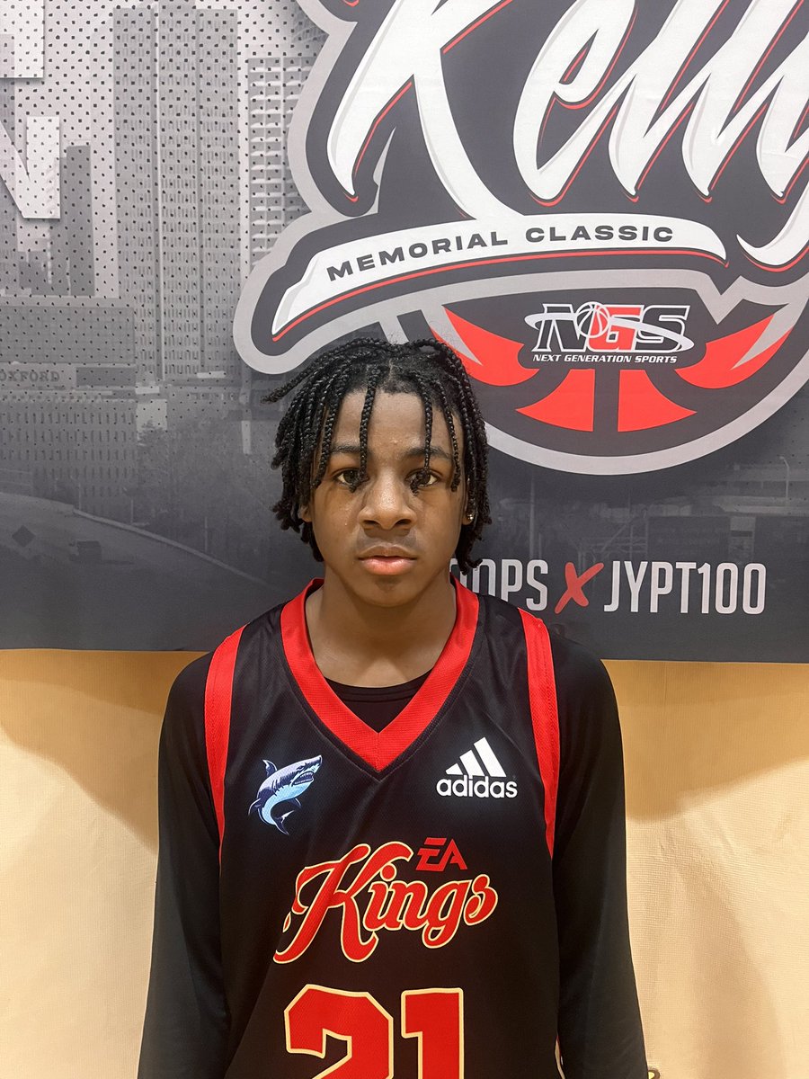 Promise Palmer lives up to the name as the EA Kings stroll for the W…

Promise at 5’6 would sneak past a lot of people on the eye test, but once in game, all eyes are on him. A true PG in my eyes as he has a tight handle, attacks the right angles, finds his teammates, and is