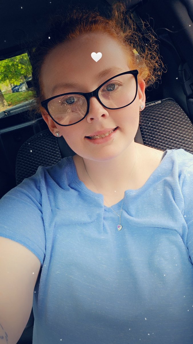 queen_blossom96's tweet photo. I felt cute today 😌💕 https://t.co/DEbxCPzwdw