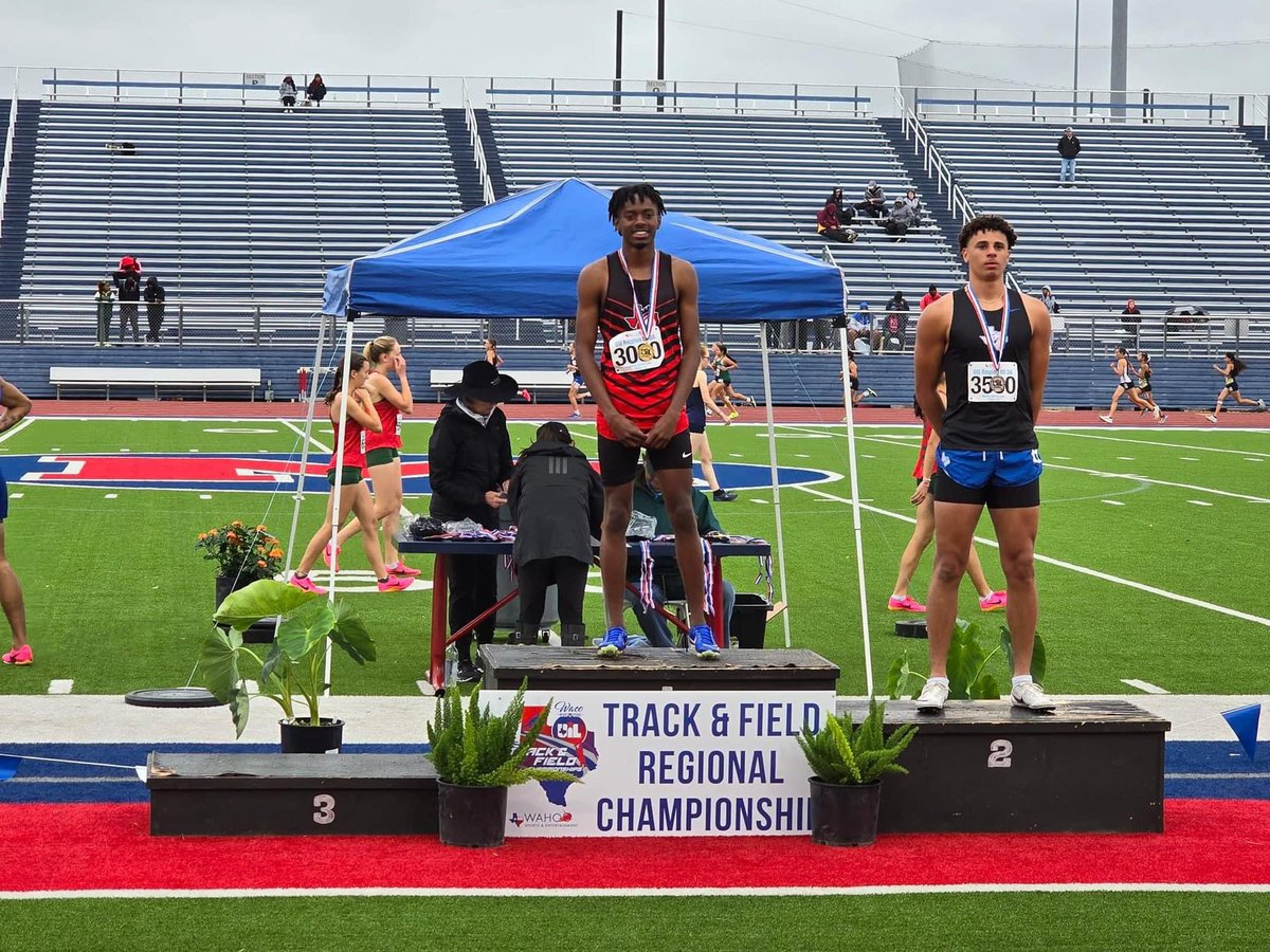 Jairdyn Anderson (@jairdyn2) on Twitter photo #StateBound in the 200m. PR and new school record in prelims 22.08. <a href="/CoachJBane/">Justin Bane</a> <a href="/CoachHaynesJr/">David Haynes, Jr. M. ED</a> <a href="/CoachHightower3/">Dillon Hightower</a>
#WTX #StateBound in the 200m. PR and new school record in prelims 22.08. <a href="/CoachJBane/">Justin Bane</a> <a href="/CoachHaynesJr/">David Haynes, Jr. M. ED</a> <a href="/CoachHightower3/">Dillon Hightower</a>
#WTX