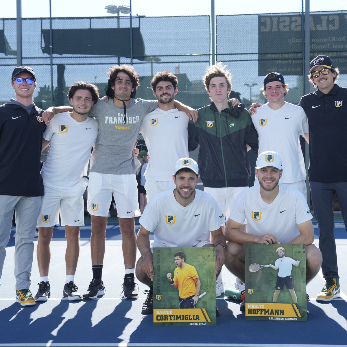 usfmenstennis's tweet photo. Thankful 💚💛

#USFDons | #WCCsports https://t.co/JI2LXNlE0K