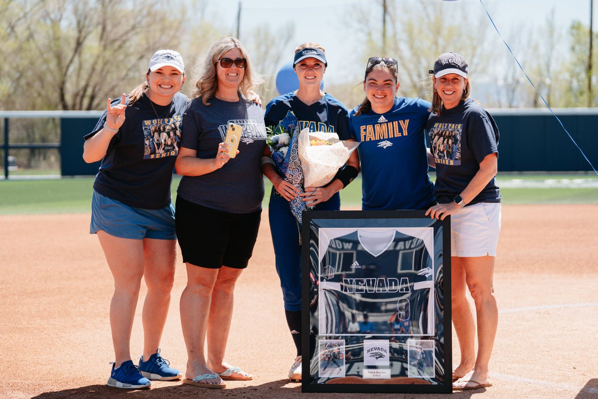 Nevada_Softball's tweet image. #BattleBorn