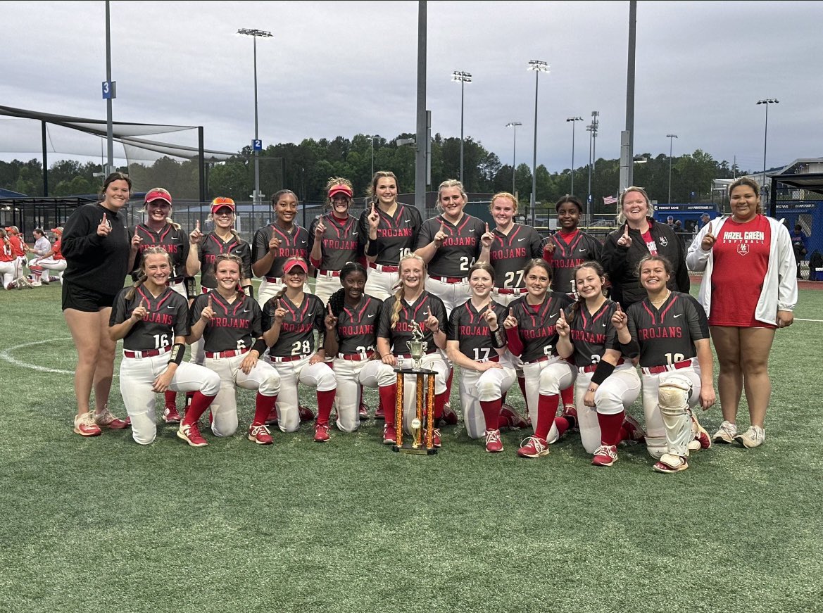 hghs_softball's tweet photo. 🔥HOOVER CLASSIC CHAMPIONS🔥

Your Lady Trojans beat Hewitt, Spain Park, and previously undefeated Orange Beach on the day! Unbelievable Run! ⚔️🥎 https://t.co/grcfYfHduo