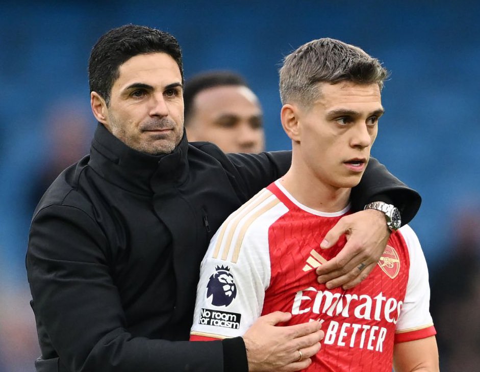 🔴⚪️ Arteta: 'Trossard, great player. He's a little magician'. 'He can score on any surface and he’s a big threat; so composed, so cool, he can play in different positions. It’s just a joy to have him in the team'.