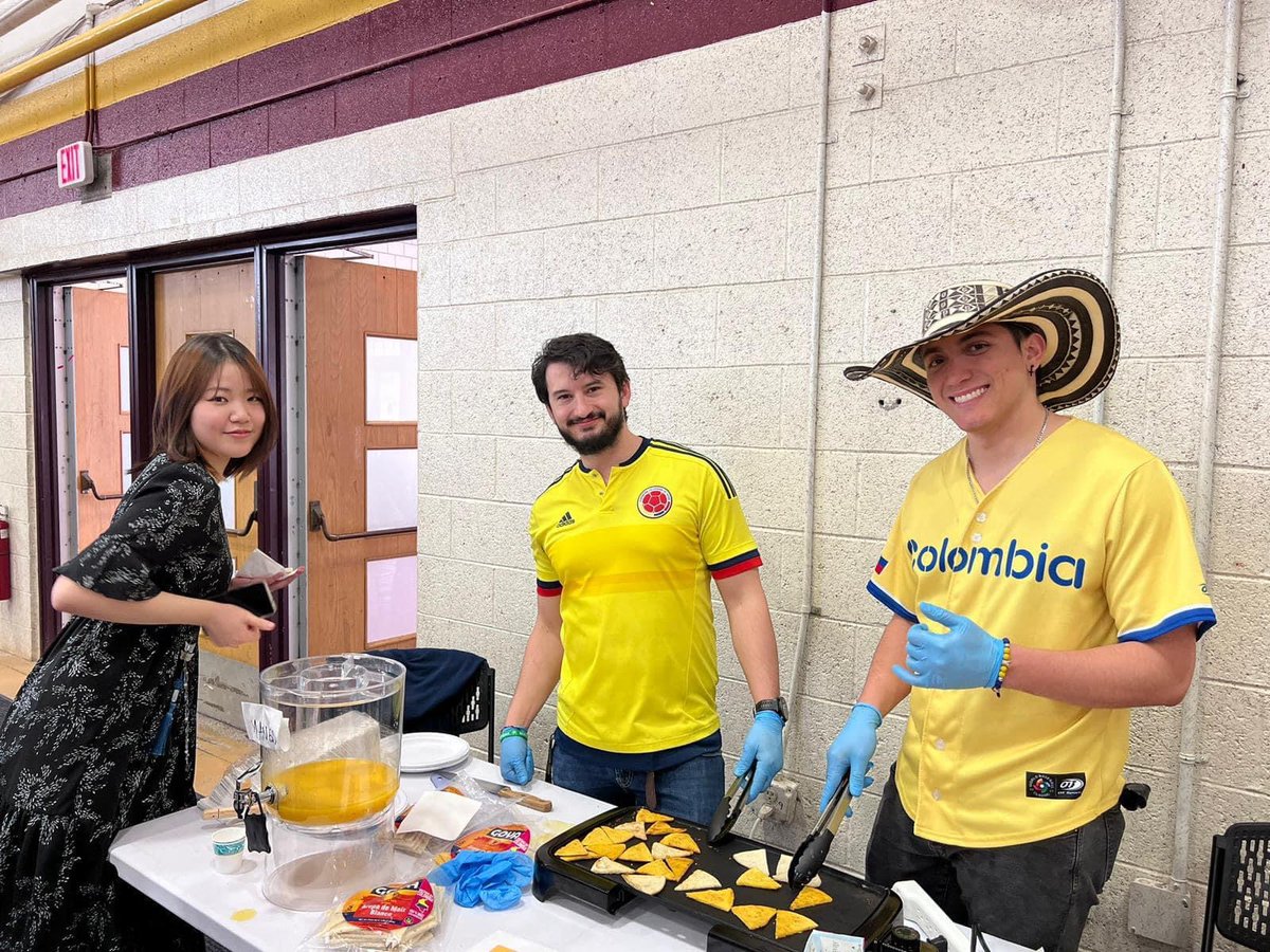 CMUISO's tweet photo. 2024 International Cultural EXPO Highlights: Country Displays (PART 3) !
🇲🇳•🇲🇬•🇫🇷•🇨🇴
-
-
-
#CMUISO #internationalstudents #cultural #culturalexpo #cmich #centralmichiganuniversity https://t.co/QCxHIFMASa