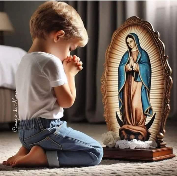 Enseñemos a nuestros hijos a amar a nuestra Madre, la Santísima Virgen María 🙏
