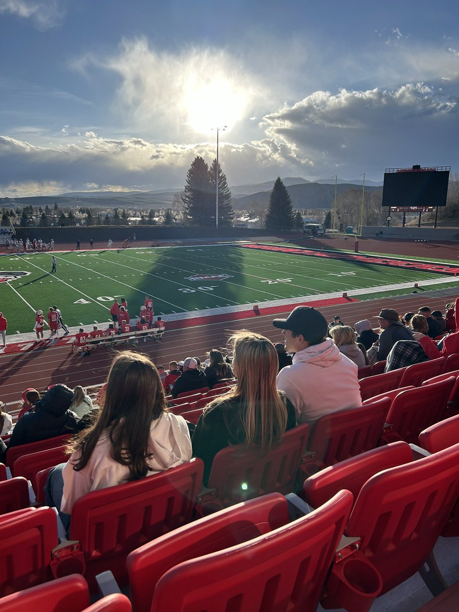 CoachJake_UND's tweet photo. Fun night at the @MountaineerFB spring game!! Great new stadium w/views and good football!! https://t.co/jQIEoHbKTD