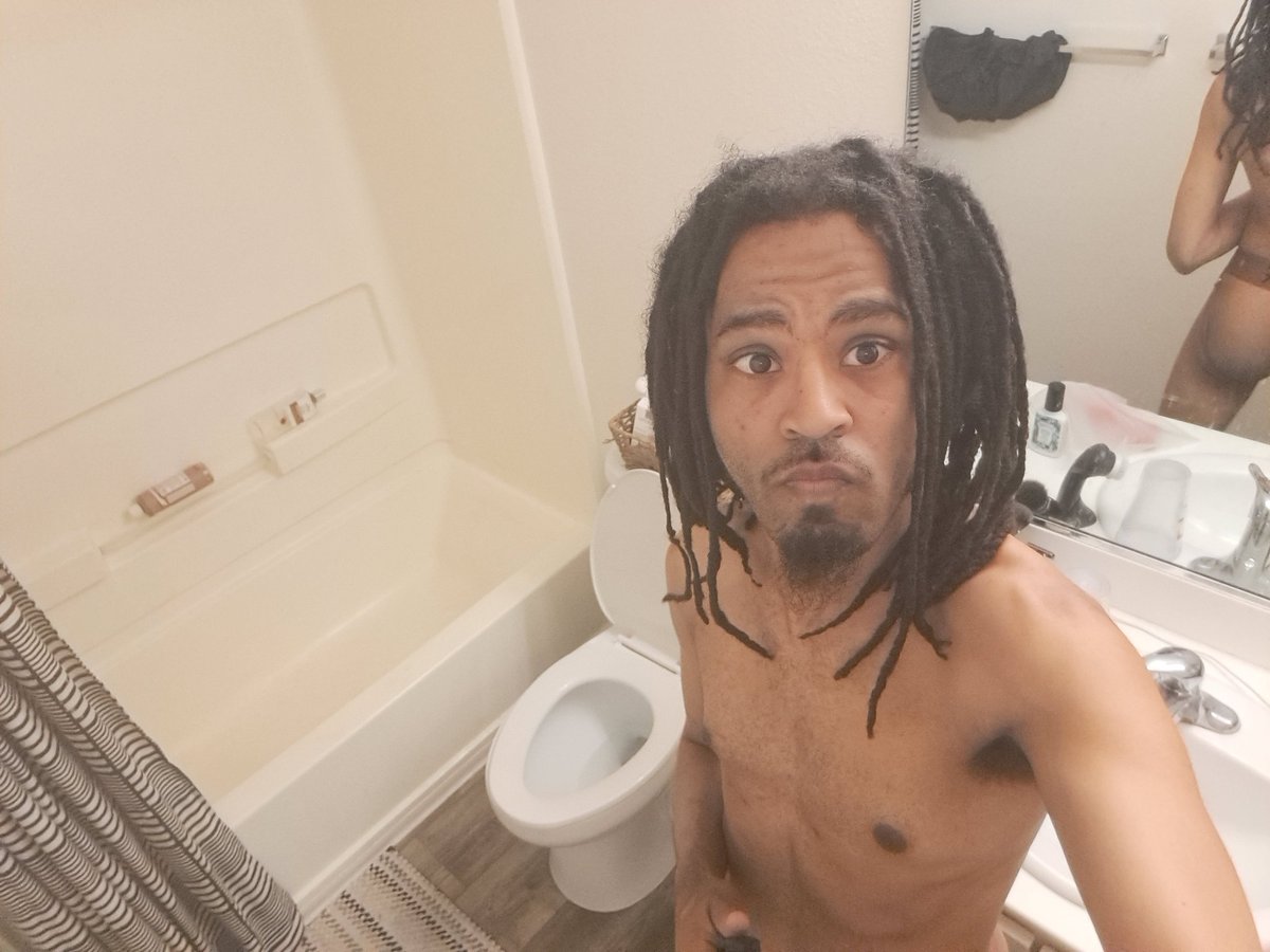 The Lo-lo (@thelolo84) on Twitter photo 