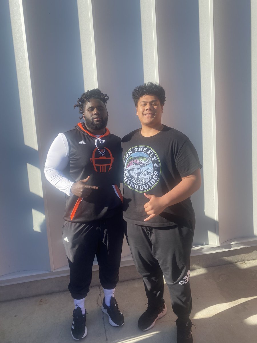FelilaMisi's tweet photo. Thanks to @DLineCoachCRAW and @CoachZayyy for having me out at Idaho State today!! I look forward to talking with you guys again soon! 

@coachsolovi @Kneeyou77 @CoachSiuhengalu @westpanthersfb https://t.co/PzzaaPOHst