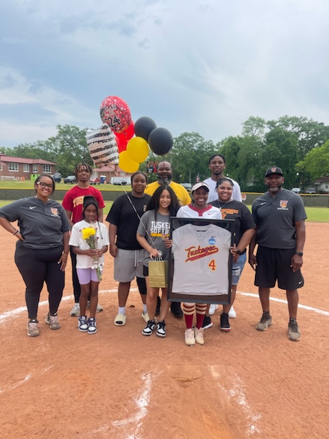 Picked up a pair of wins today celebrating our seniors! Looking to complete the sweep tomorrow with the first pitch set for 1 pm. #SkegeeSB l #MyTUAthletics l #SIACSB