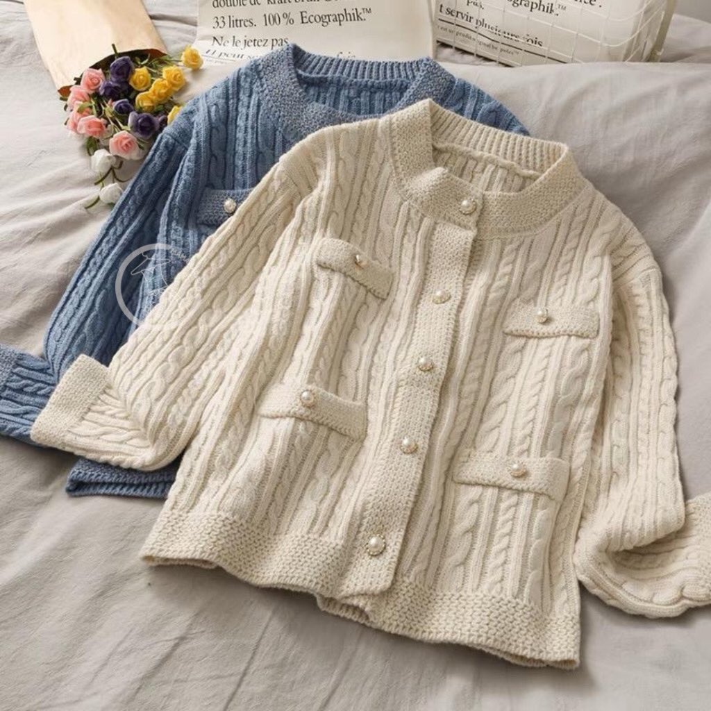 binie131del's tweet photo. Korean cardi lucuu😔✨💕

A thread✨

*semua cardi under 150k yaa🥹 https://t.co/OJC4WDAdGK