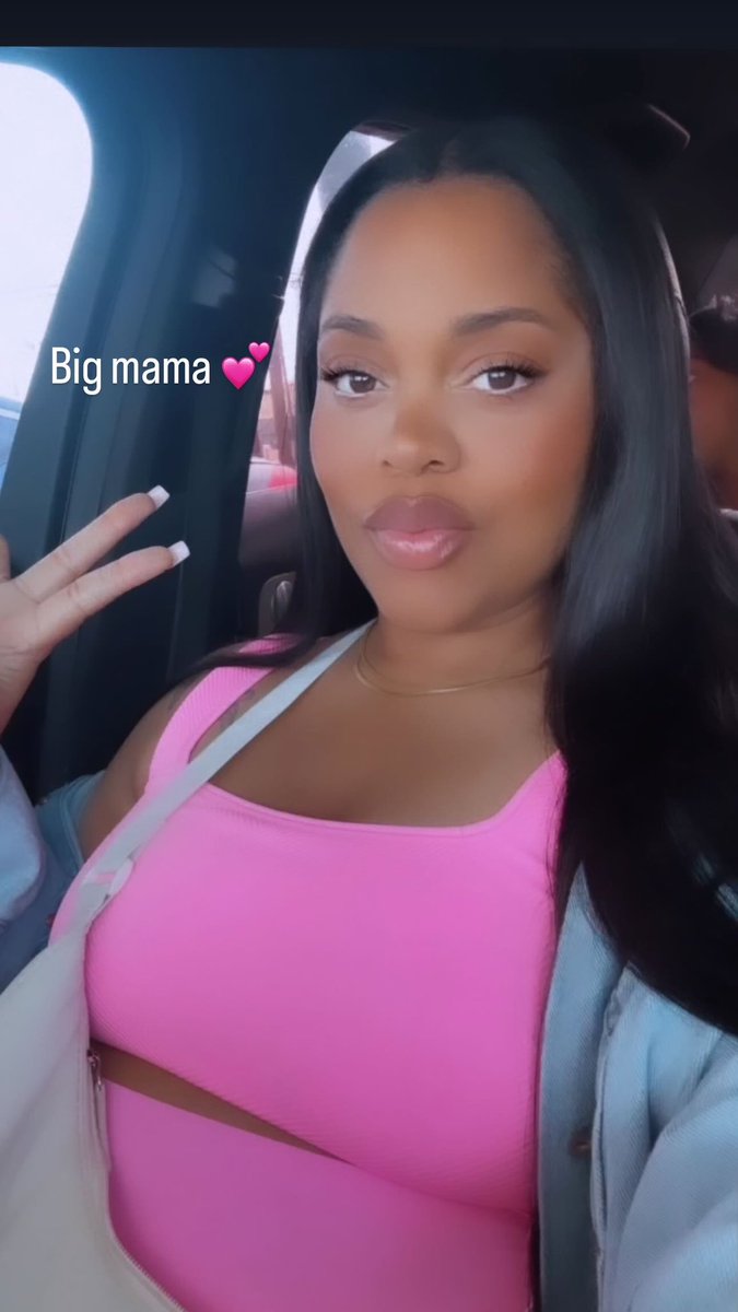 PinkyDanara_'s tweet photo. Pregnancy over 30 is different 😩 https://t.co/XIyhaA0t8Z