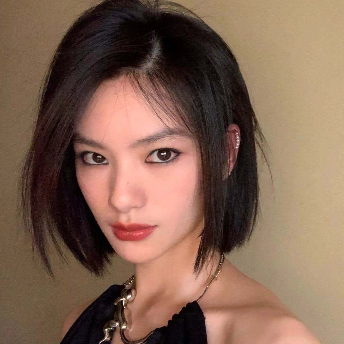 velvet_kittycat's tweet photo. 뭘 해도 잘났으니까 응응 https://t.co/gSwM17bAZp