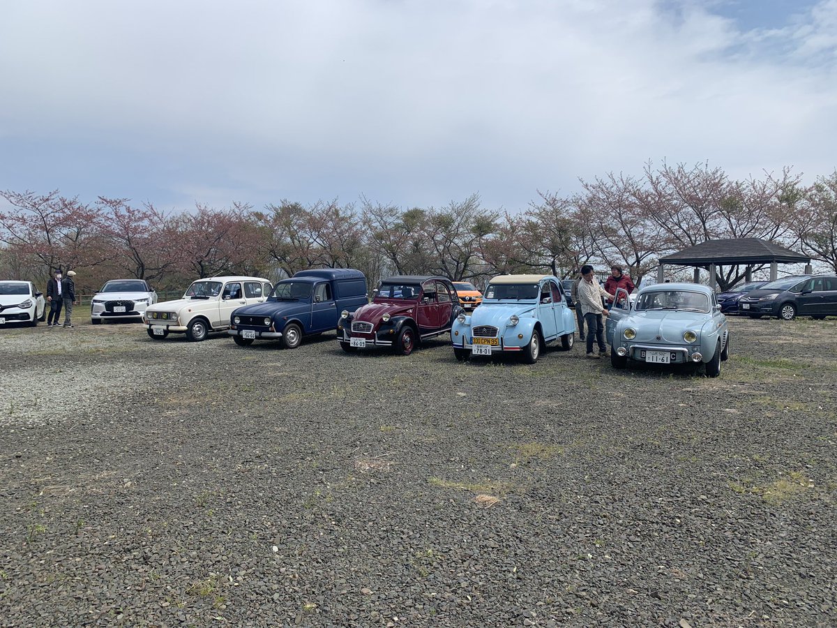 garakutado2002's tweet photo. 福島に来てます
#FLFC
#フレンチライフフクシマクラブ https://t.co/4k1gBz96I3