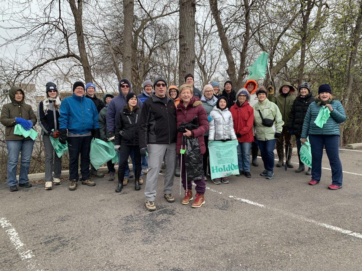 briancohn4mn's tweet photo. Thanks to everyone for their hard work this morning honoring Earth Day and cleaning up the South Creek watershed #57Blue https://t.co/kaaDHndBju