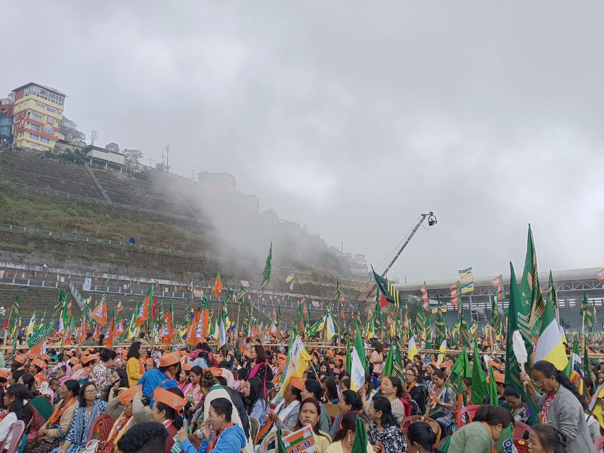 Drsubhassarkar's tweet photo. Women's safety is non-negotiable. It's time for change in West Bengal as Bengal deserves leaders who deliver on their word. #PoddoFutbeBJPJitbe https://t.co/17TNOrpI80