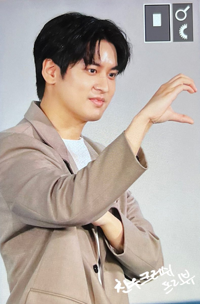 ChanwooCrush_'s tweet photo. [Preview] 240421 Osaka. 각코이🐶💚

@iKON_chan_w000 
#iKON #CHANWOO #CHAN #아이콘  #정찬우 #찬우 #チャヌ #찬우크러쉬 https://t.co/0TwtI7CzKw