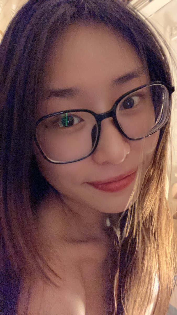 【网友投稿 No.719】网友投稿自己眼镜女友 #眼镜娘 #眼镜妹 #投稿 #反差 #投稿曝光 #女友 #女友分享 #女友系列 #女同学 #女同事 https://t.co/YFSkaxmzWO