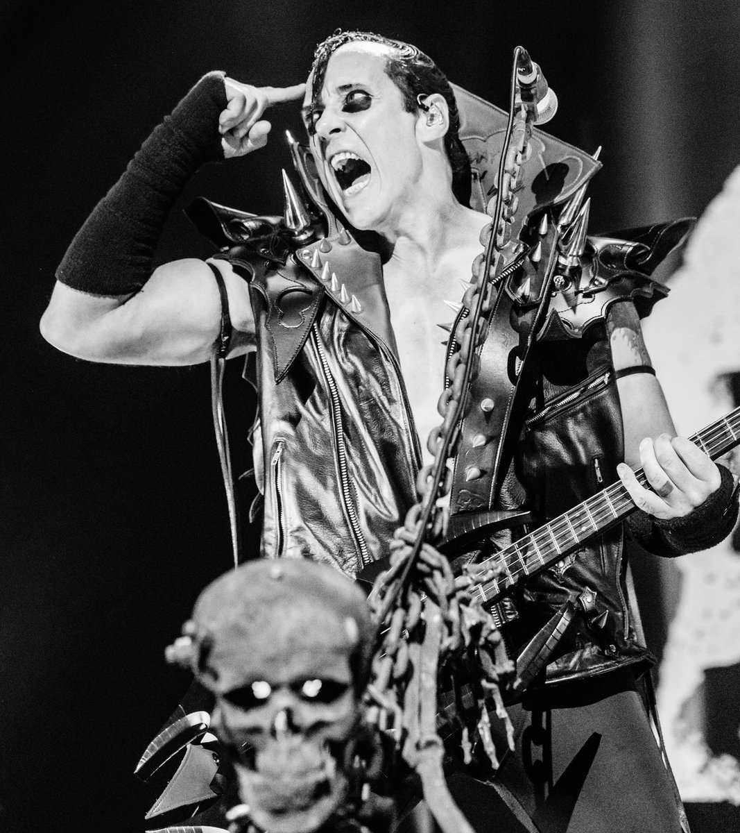 HAPPY BIRTHDAY JERRY ONLY! 
Photo: Katharine Jane Tierney, © Misfits AD LLC.