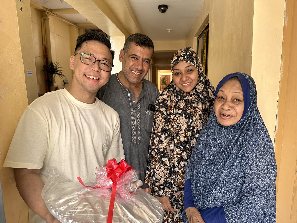 YOU CAN HELP AND ENJOY YUMMY FOOD AT THE SAME TIME! 16 Filipino- Palestinian families now live in this residential compound in suburban Manila slowly becoming known as “Little Gaza”. They fled the war in Gaza but since arriving in the Philippines, they’ve been moving from one…