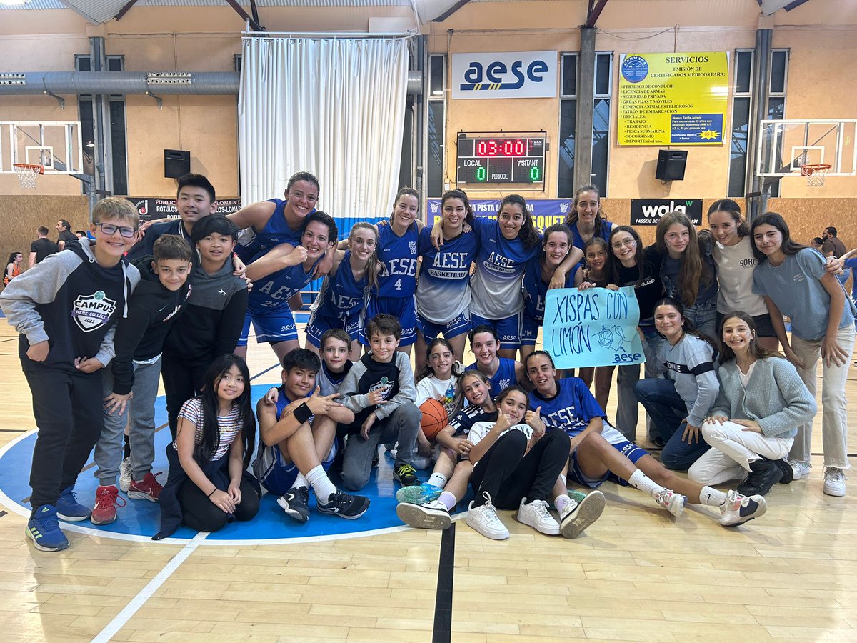 MiguelPanades's tweet photo. Senior Femenino A de @BASQUETAESE ha conseguido el objetivo de la permanencia en 1a Catalana. Más importante todavía que el "que" ha sido el "como". Felicidades a todas y felicidades al coach @javi_solomando y su ayudante Fao. Muy orgulloso de tod@s. https://t.co/t4eOjZtLw4