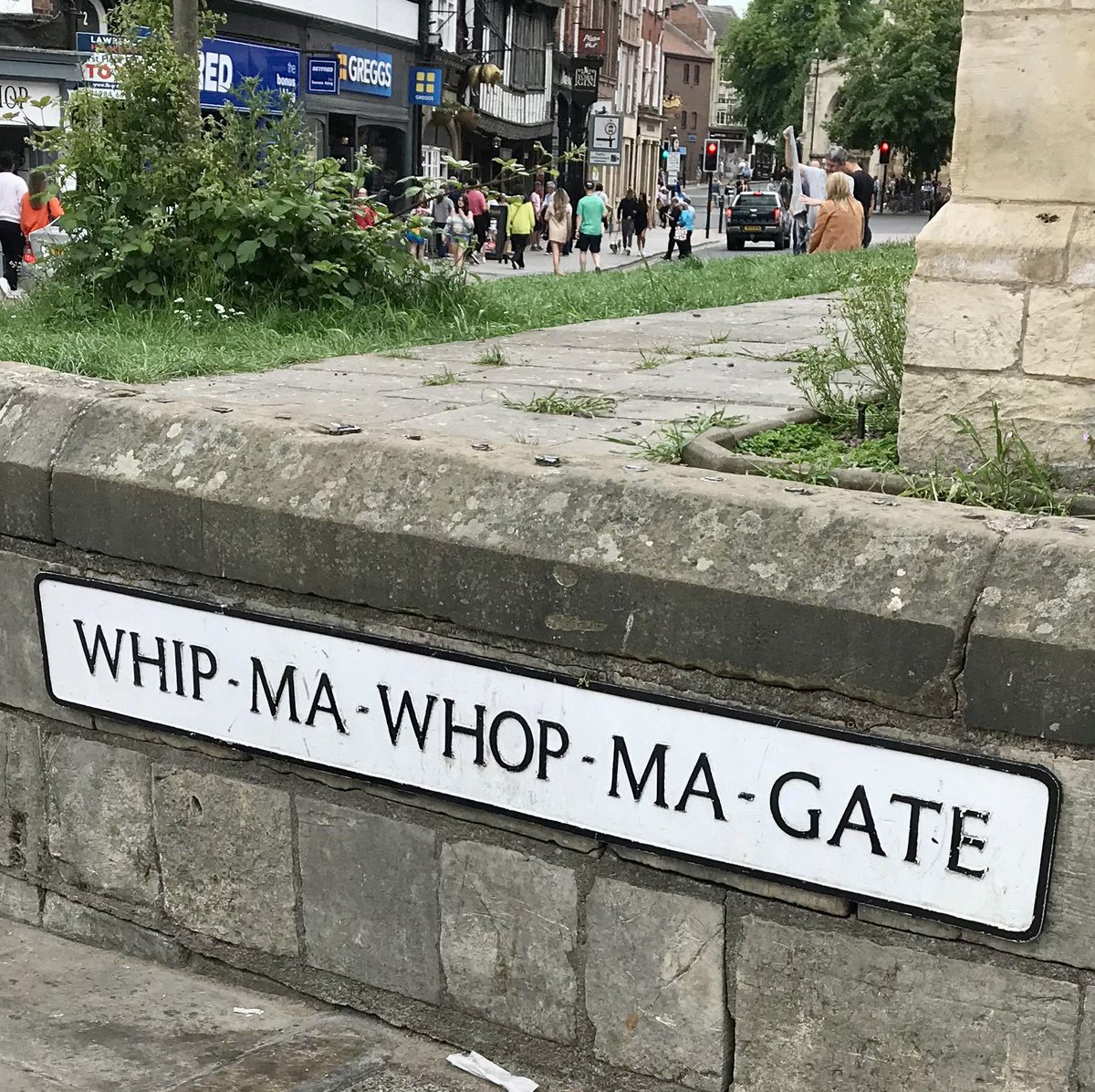 WHIP-MA-WHOP-MA-GATE York street names are the best. 🤣 (The York Gin shop is in the background - just past Greggs.) @VisitYork #york #yorkengland